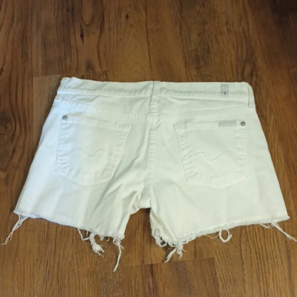 For All Mankind White Denim Distressed Cut Off Shorts QQQ - Picture 3 of 5
